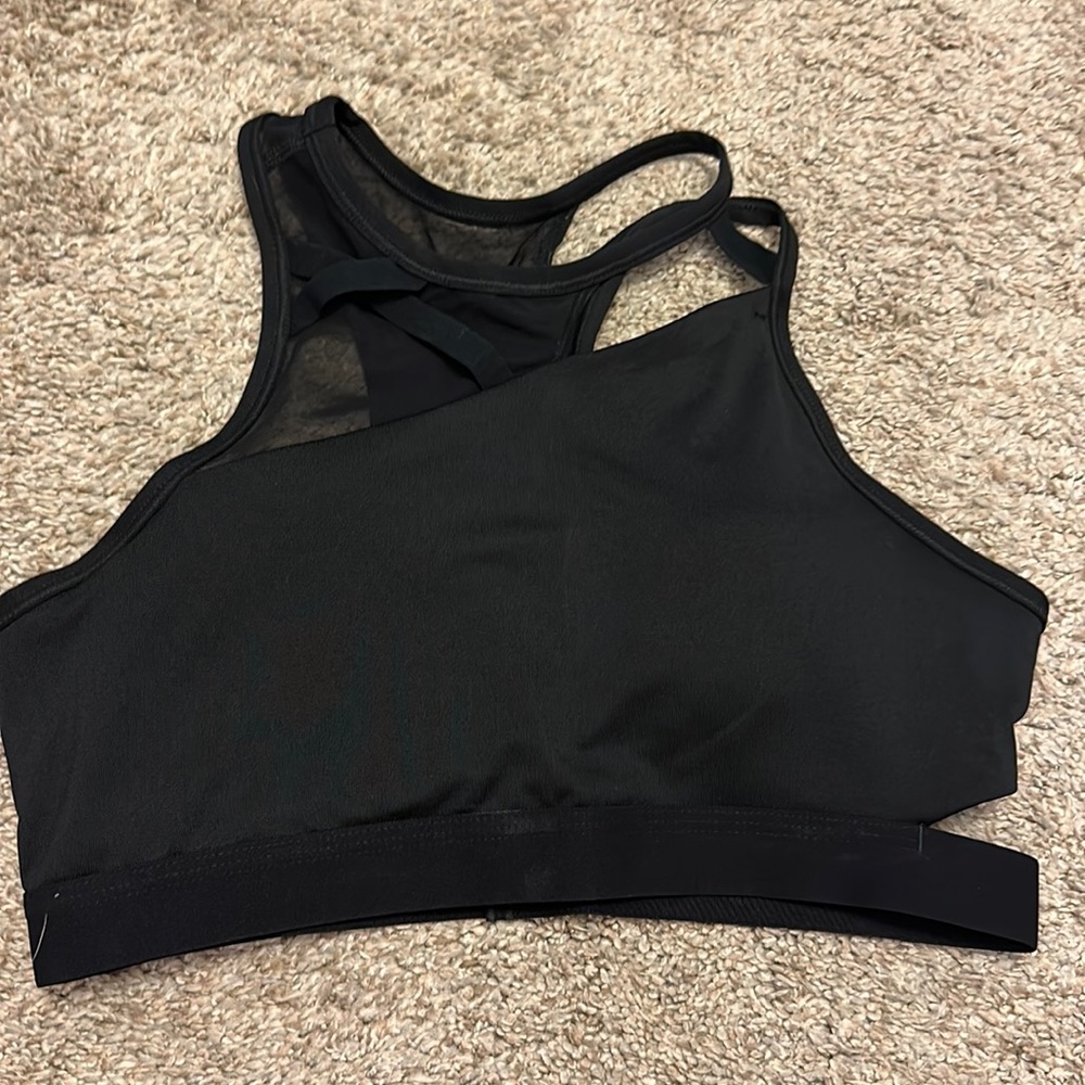 NWOT black sports bra!